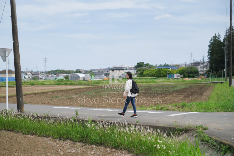 woman in rural area (1)