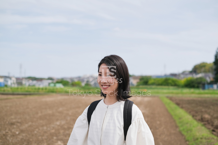woman in rural area (2)