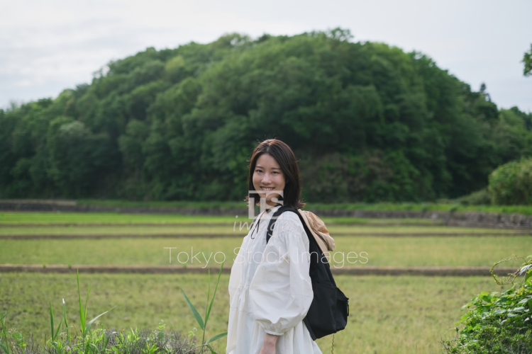 woman in rural area (13)